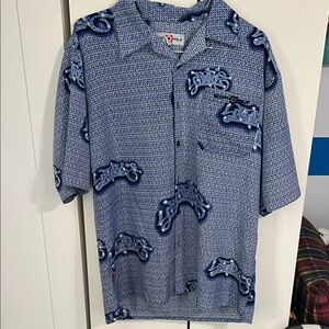 Southpole  diamonds “iced out” button short sleeve shirt size Large